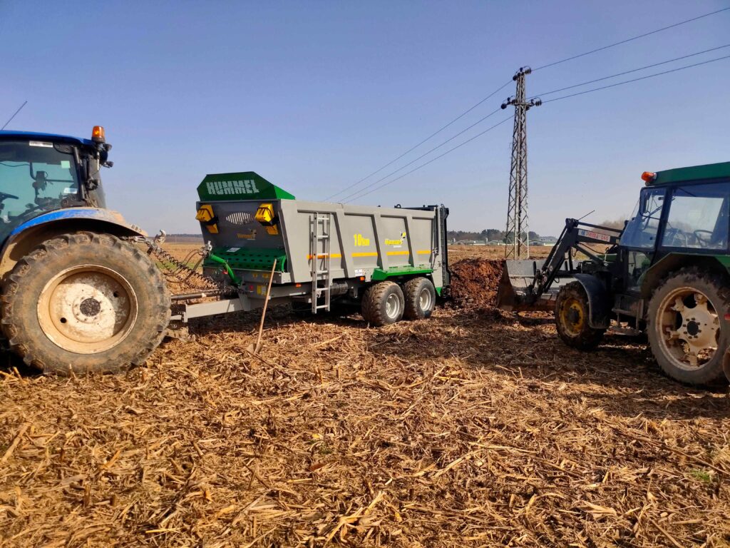 Traktor i prikolica